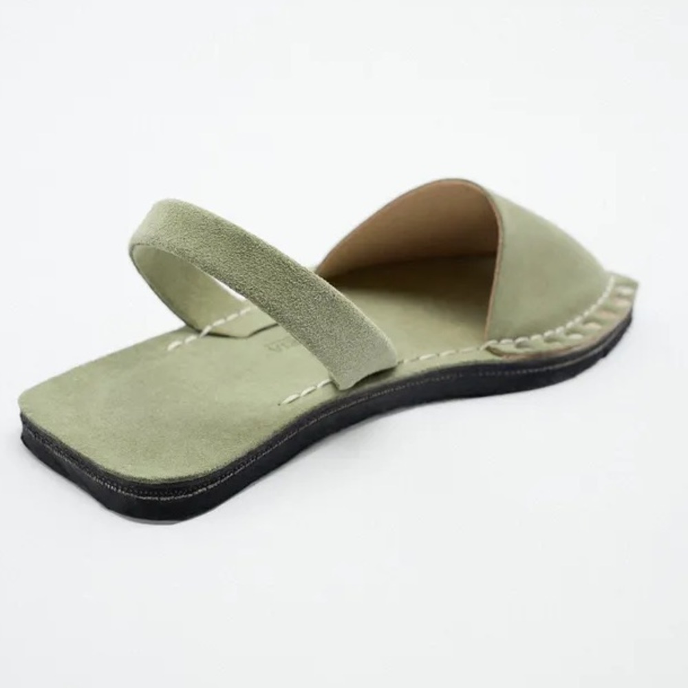 Zara RIA collaboration artisan leather sandals, neutral sage green - Picture 3 of 10